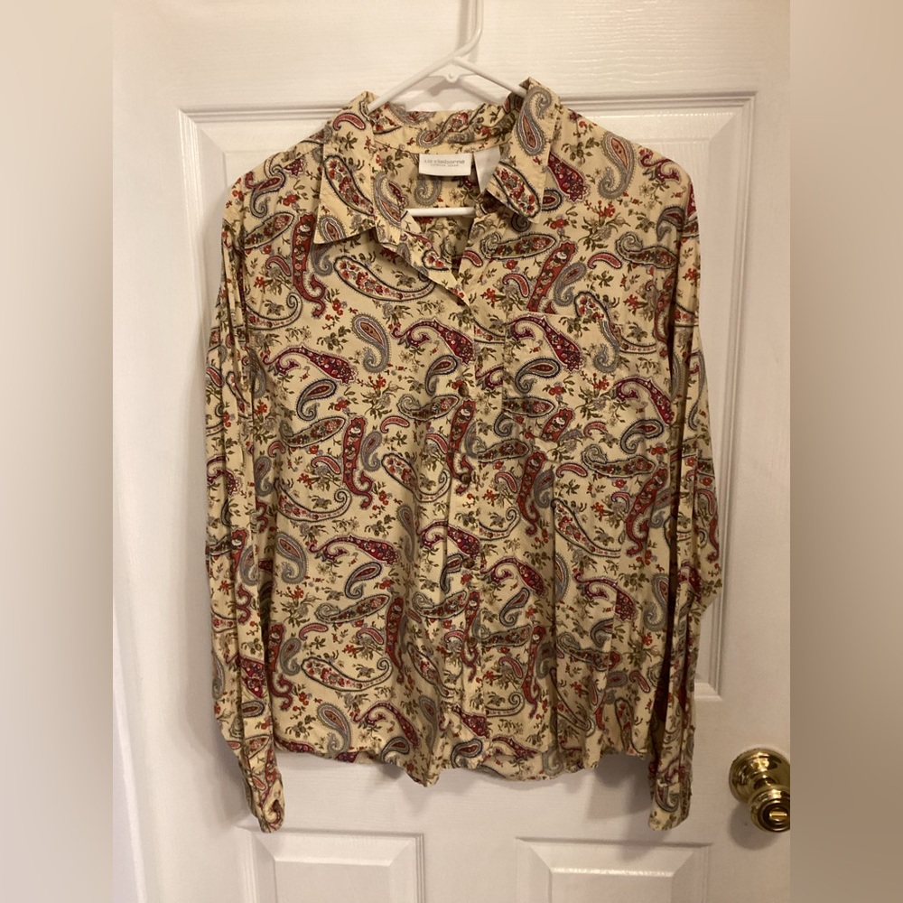 Liz Claiborne Paisley WomensShirt - Cream and Red. XL